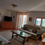 Дом отдыха Misevici Vikendica *